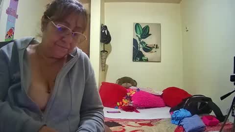 nicoltatiana_ online show from 01-17-26, 12:04