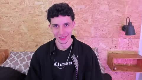 Nico online show from 10-20-25, 02:28