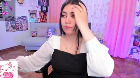 Snapshot of nidrii_07 chatting on 02-15-25, 07:06      900   300   online show from 02-15-25, 07:06