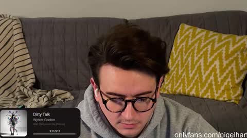 Snapshot of nigelhart chatting on 12-31-24, 08:56 Nigel Hart online show from 12-31-24, 08:56