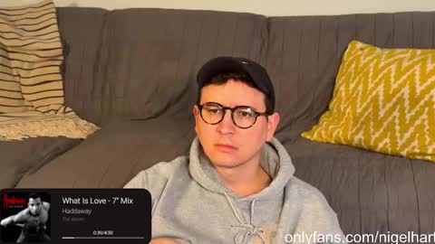 Snapshot of nigelhart chatting on 02-06-25, 03:06 Nigel Hart online show from 02-06-25, 03:06