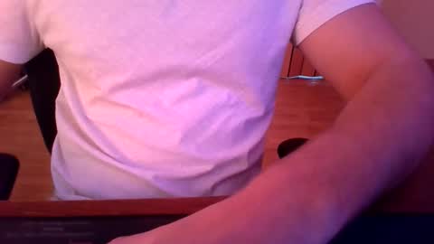 Snapshot of nigelldoeverything chatting on 11-02-25, 09:00 nigelldoeverything online show from 11-02-25, 09:00