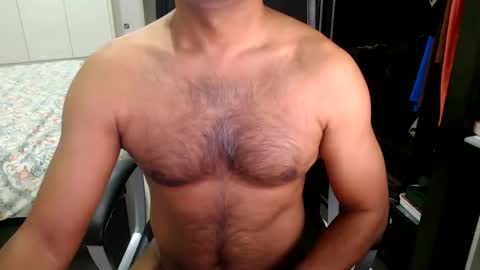 Snapshot of night_rider09711 chatting on 12-14-24, 01:38 night_rider09711 online show from 12-14-24, 01:38