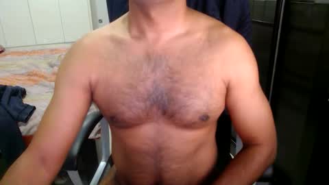 Snapshot of night_rider09711 chatting on 12-28-24, 01:38 night_rider09711 online show from 12-28-24, 01:38