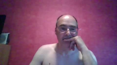 Snapshot of nightkeeper63 chatting on 07-11-26, 07:38 nightkeeper63 online show from 07-11-26, 07:38