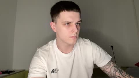 Max online show from 01-09-26, 07:15