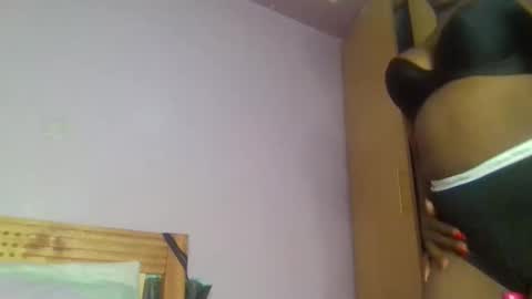 Snapshot of nightnurse6 chatting on 09-08-25, 06:51 nightnurse6 online show from 09-08-25, 06:51