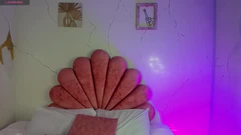 Anni online show from 02-17-26, 11:00