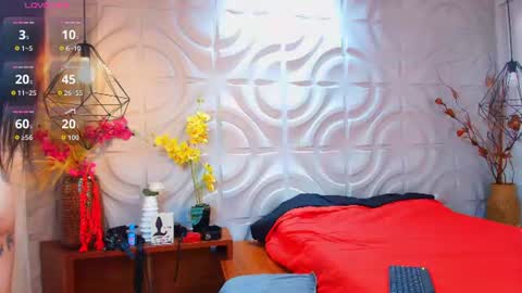 Snapshot of niicol_bossy chatting on 06-27-26, 07:30 nicol online show from 06-27-26, 07:30