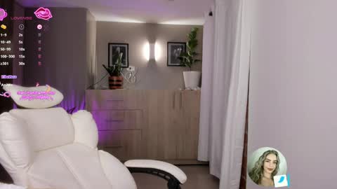 Niicoleta  online show from 04-09-26, 06:19