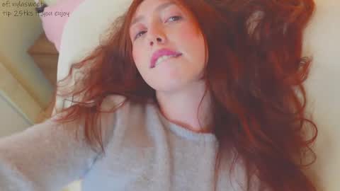 of Nylasweet online show from 02-14-25, 08:05