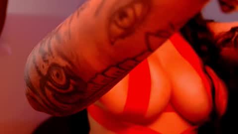 Niinarosee online show from 03-19-26, 09:30