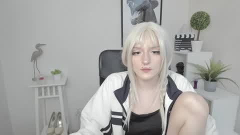 Snapshot of nika_dream1 chatting on 07-06-26, 03:03 Nika online show from 07-06-26, 03:03