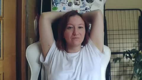 Snapshot of nika_fuchs chatting on 06-30-26, 01:01 Nika online show from 06-30-26, 01:01