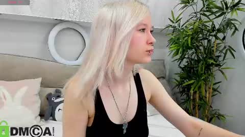 Snapshot of nika_sm chatting on 07-06-26, 01:13 Nika Sm online show from 07-06-26, 01:13