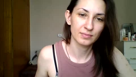 Snapshot of nika_smily chatting on 06-12-26, 05:50 nika_smily online show from 06-12-26, 05:50