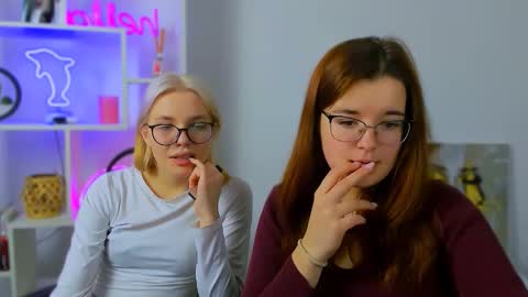 Little  Angel online show from 12-18-25, 09:59