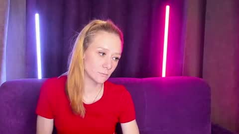 Snapshot of nikablond chatting on 07-14-26, 10:32 nikablond online show from 07-14-26, 10:32