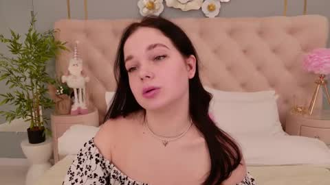 Nika online show from 12-07-24, 09:28