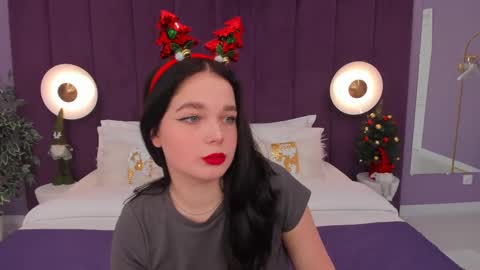 Nika online show from 12-24-24, 08:55