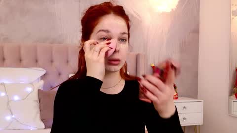 Nika online show from 12-23-25, 02:53