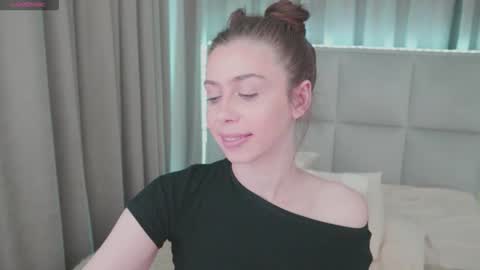 Nika online show from 05-16-26, 01:13