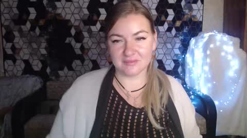 Nika online show from 11-20-25, 08:52