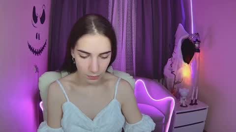 nikastarkk online show from 10-25-25, 06:35