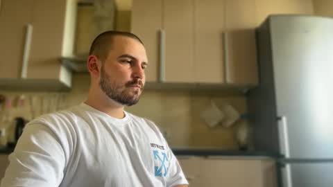 Snapshot of nikbusiness chatting on 09-24-25, 12:08 Nick online show from 09-24-25, 12:08