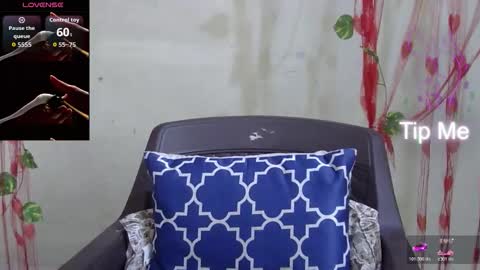 Nike online show from 11-15-25, 06:22