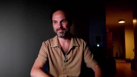 Nike Jude online show from 09-12-25, 11:59