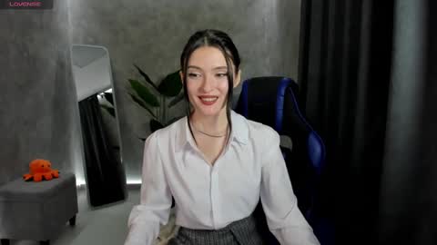 niki_cutes online show from 01-21-25, 07:58