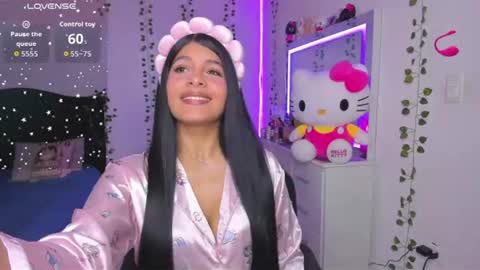 Snapshot of nikibryce_ chatting on 06-20-26, 01:41 Niki online show from 06-20-26, 01:41