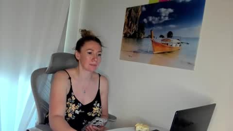 nikicute18 online show from 02-14-26, 12:24