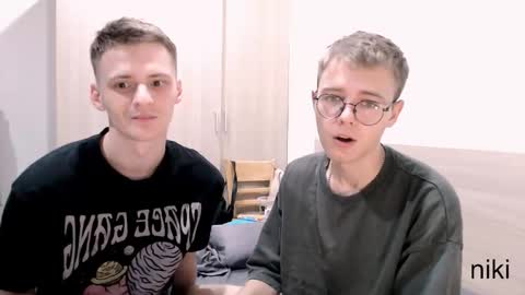 Snapshot of nikikerry_cum_ chatting on 10-28-25, 03:58 nikikerry_cum_ online show from 10-28-25, 03:58