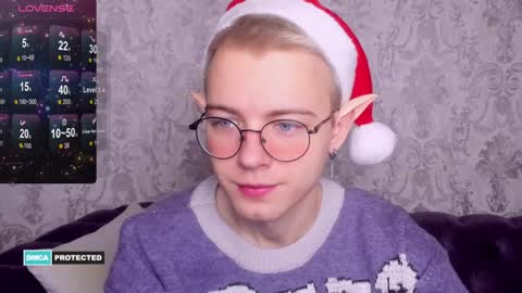 Snapshot of nikistorming chatting on 12-29-24, 07:43 Niki online show from 12-29-24, 07:43