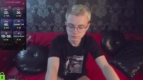 Snapshot of nikistorming chatting on 01-02-25, 09:39 Niki online show from 01-02-25, 09:39