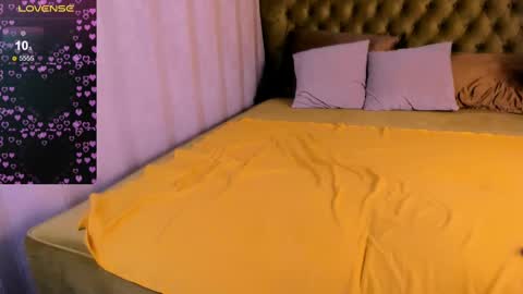 Snapshot of nikistorming chatting on 03-01-25, 08:45 Niki online show from 03-01-25, 08:45