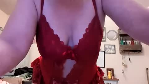 nikki32313 online show from 03-17-26, 01:54