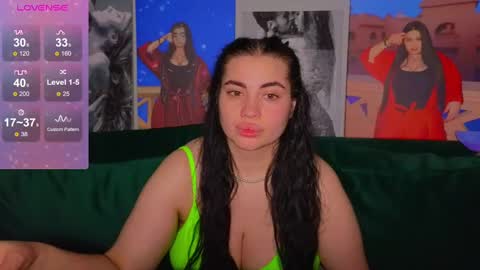 Snapshot of nikki_kardashian chatting on 12-05-24, 09:50 Nikki Kardashian online show from 12-05-24, 09:50