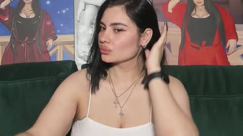 Snapshot of nikki_kardashian chatting on 10-03-25, 05:10 Nikki Kardashian online show from 10-03-25, 05:10