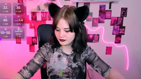 nikki_kiss_ online show from 05-22-26, 10:21