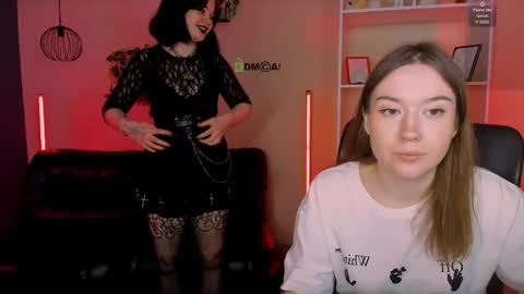 nikki_kiss_ online show from 05-26-26, 08:10