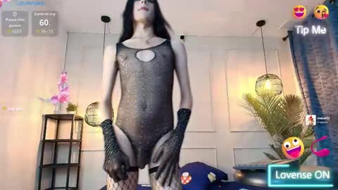 nikki_vesper online show from 05-23-26, 03:56