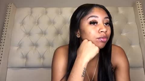 NikkiB online show from 02-11-25, 03:50