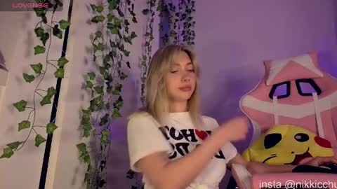 Online fr-mn 1 am NY time    online show from 04-19-26, 05:51