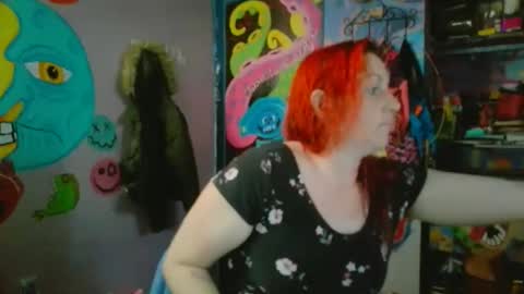 Nikkie online show from 05-08-26, 02:22