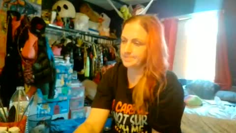 Nikkie online show from 06-21-26, 08:44