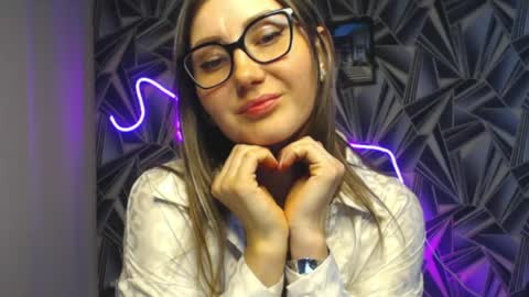 nikkikiss___ online show from 05-16-26, 03:22