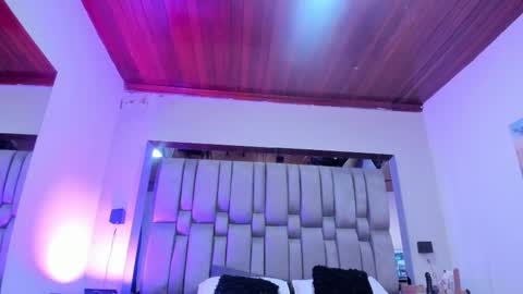     online show from 03-18-26, 11:57